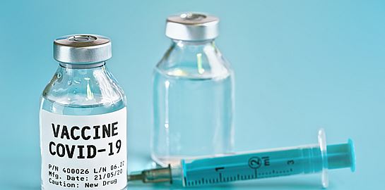 Πόσο κοντά βρισκόμαστε σε ένα καθολικό εμβόλιο κατά του κορονοϊού