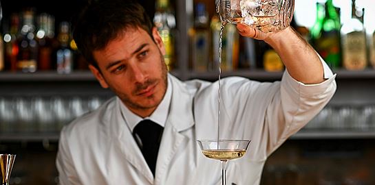 Ποτά και Μπαρ για τη σημερινή World Cocktail Day