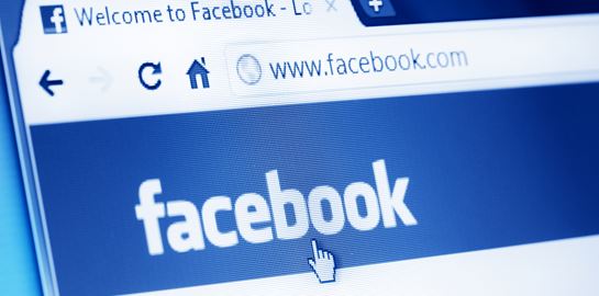 To Facebook δωρίζει 100 εκατ. δολ. στα δοκιμαζόμενα ΜΜΕ