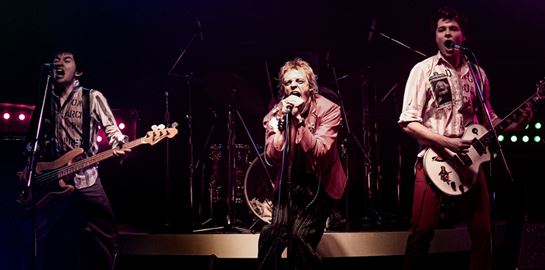 Πρώτη ματιά στο Pistol του Danny Boyle