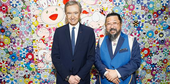 Arnault, Bezos, Musk ή μήπως Bruce Wayne; Ποιος είναι ο πλουσιότερος όλων