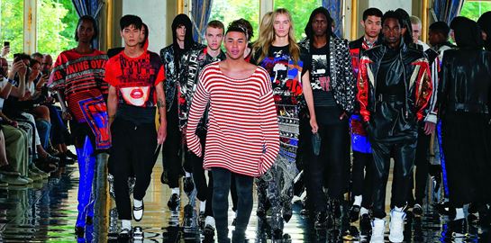 Reload στο '90s αντρικό στυλ