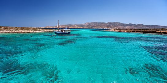 Στην Αντίπαρο θα επιστρέφεις ξανά και ξανά