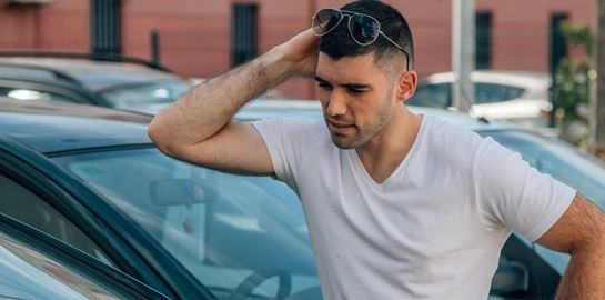 To μυστικό που δροσίζει αμέσως το αυτοκίνητο χωρίς air condition