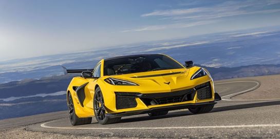 H νέα Corvette ZR1 είναι ένα τέρας 1.079 ίππων