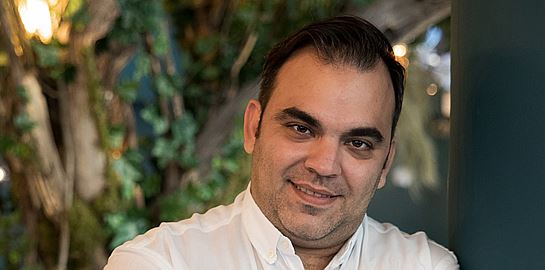 Νίκος Καραθάνος, μαθήματα ζωής και κουζίνας