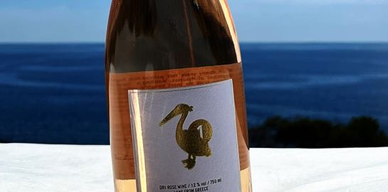 Mykonos Charm: Όταν το νησί των Ανέμων συνάντησε την Προβηγκία