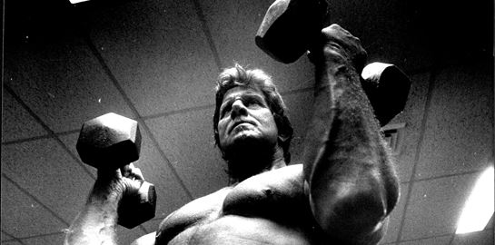 Charles Atlas, ο άνθρωπος που πουλούσε μύες μέσω ταχυδρομείου