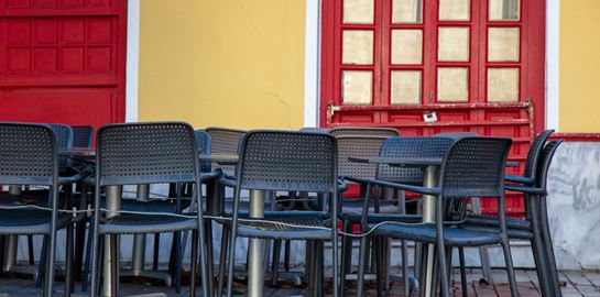Οι μεταλλάξεις του κορονοϊού και τα νέα κρούσματα ίσως φέρουν ολικό lockdown