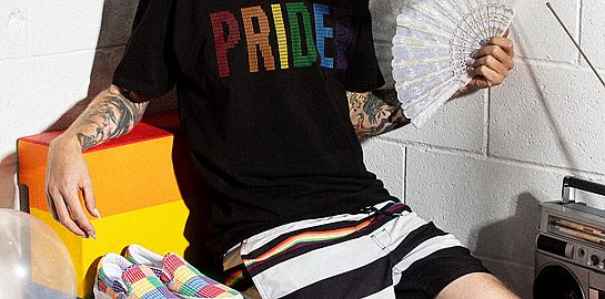 Η Vans τιμά το Pride 2021