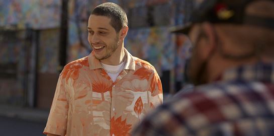 O Pete Davidson και η δύναμη των ρούχων