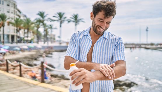 Μερικές συνήθειες που μας κάνουν να φαινόμαστε νεότεροι, σύμφωνα με την επιστήμη