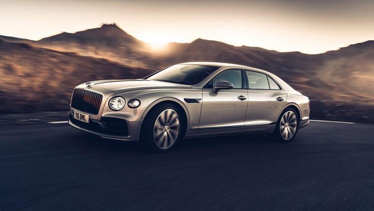 Το πολυτελές εσωτερικό της Bentley Flying Spur