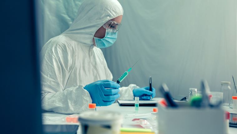 Ο πλανήτης σε αγώνα δρόμου για το εμβόλιο του κορονοϊού