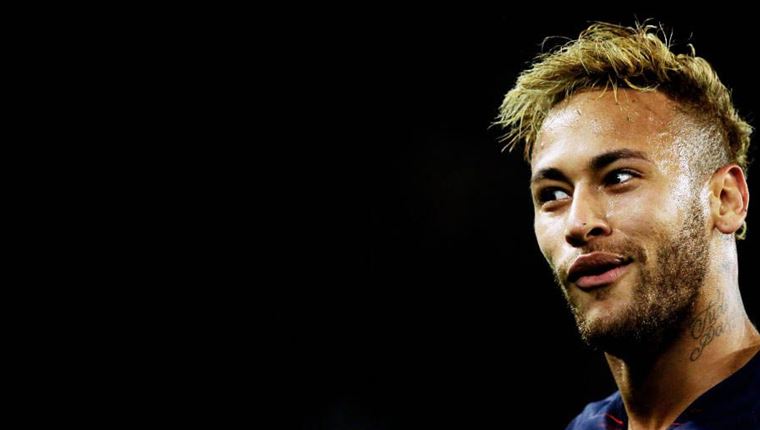 Το εκκεντρικό, custom made ρολόι του Neymar