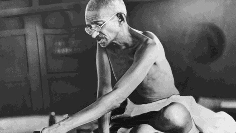O Mahatma Gandhi τα είχε πει όλα για τη ζωή και την αγάπη